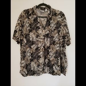 Short Sleeve Hawaiian Print Button Up Shirt